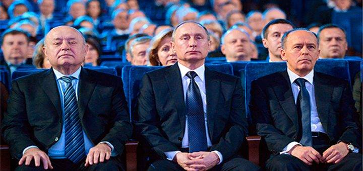 Путин фактически переселился в бункер: Столицу не покидать, график засекречен.